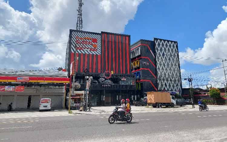 Jumlah Tamu Menginap pada Hotel Bintang dan Non Bintang di Kalteng Juni 2022 Turun