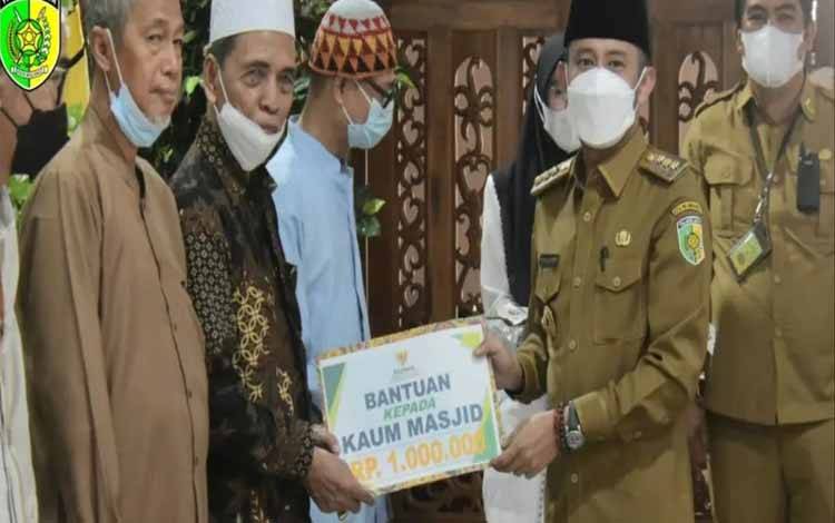 Wali Kota Palangka Raya Ajak ASN Rutin Bayar Zakat