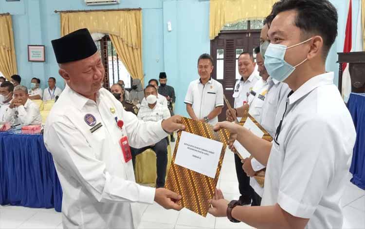 DinsosPMD Sukamara Apresiasi Tiga Desa Terbaik Jalankan Program Jaring Pengaman Sosial