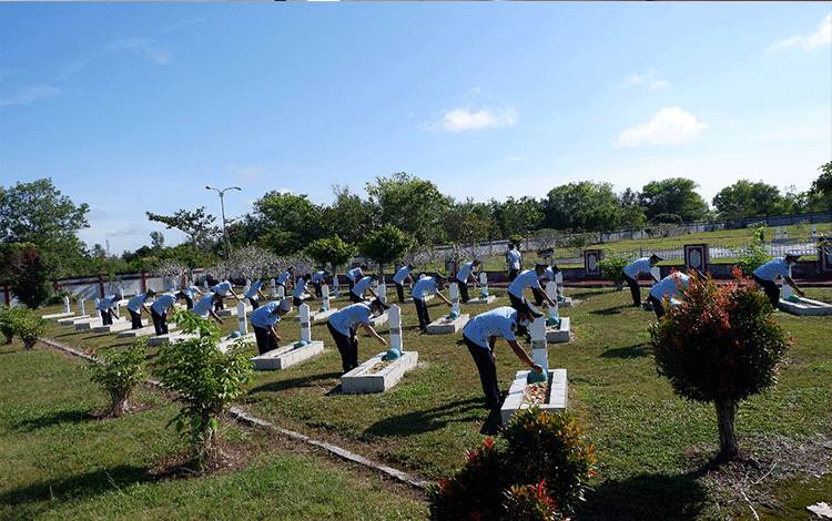 Lapas Sampit dan 2 Instansi ini Ziarah ke Taman Makam Pahlawan
