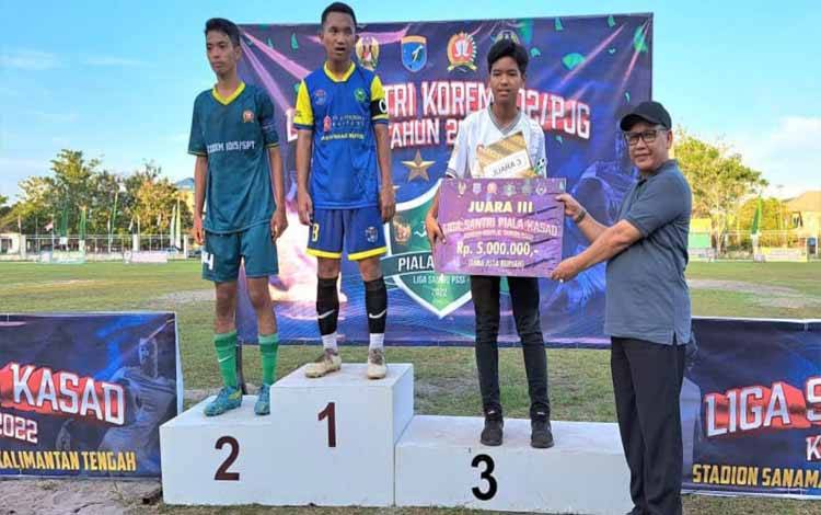 Tim Ponpes Al Amin Kapuas Raih Juara III Liga Santri Piala Kasad di Korem