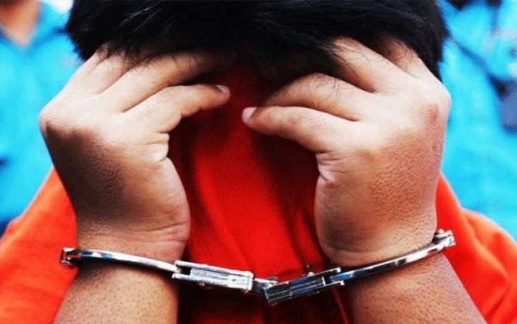 Paman Bunuh Siswa SD di dalam Kelas Ditangkap