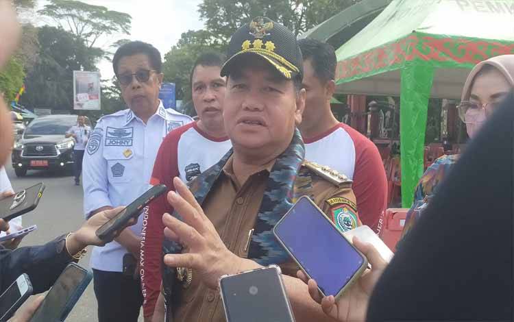 Baru 17 Perusahaan Serahkan Dana Perbaikan Jalan Lingkar Selatan
