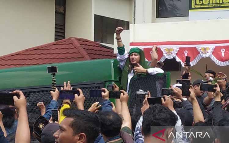 Bahar Smith Divonis 6 Bulan 15 Hari Penjara atas Kasus Hoaks