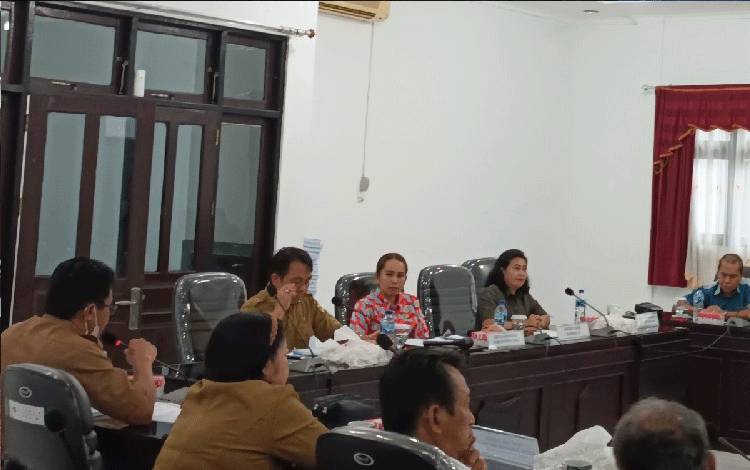 DPRD Gumas: Kontraktor agar Selesaikan Proyek Multi Years Tepat Waktu dan Tepat Mutu