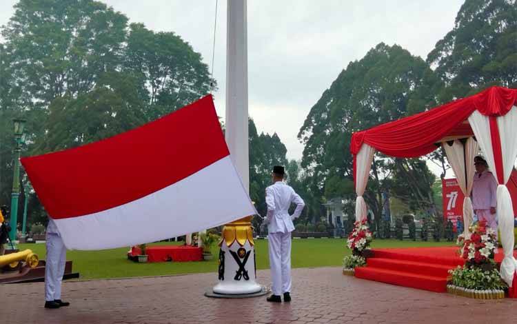 Momentum HUT ke 77, Pj Bupati Anang Dirjo Harapkan Pembangunan di Kobar Semakin Maju