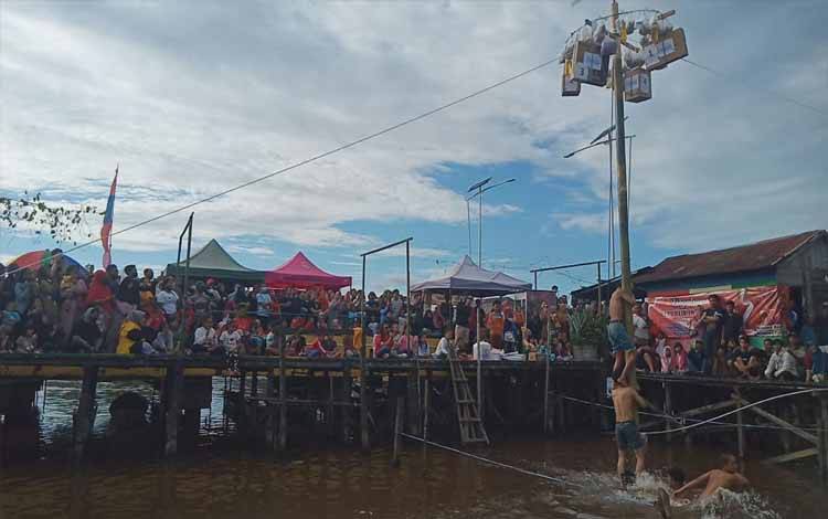 HUT RI ke 77, Kampung Pelangi Diramaikan dengan Berbagai Lomba