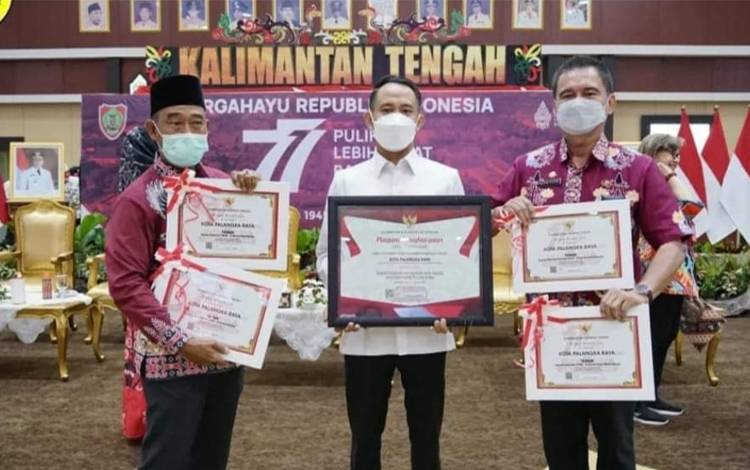 Wali Kota Palangka Raya Minta Jajaran Tidak Euforia Meski Terima Banyak Penghargaan