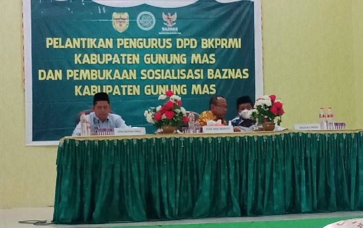 Pesan Bupati Gunung Mas pada Pengurus BKPRMI yang Baru Dilantik