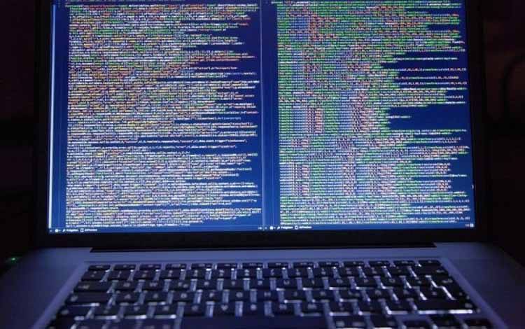 Empat Cara Jaga Keamanan Saat Internetan