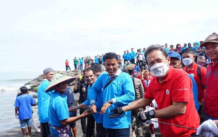 Menteri Trenggono: Tradisi Maleo Pukek Dilestarikan Bersihkan Laut