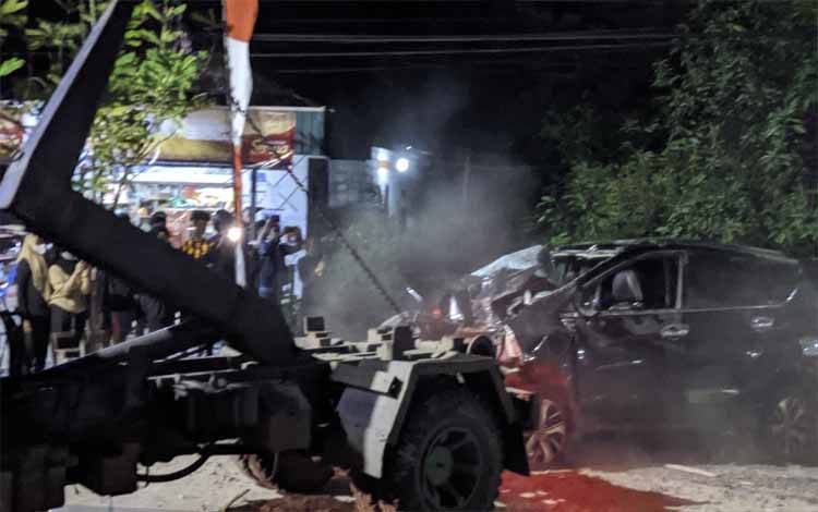 Sopir dan Penumpang Xpander yang Tabrak Pohon Ternyata Masih di Bawah Umur