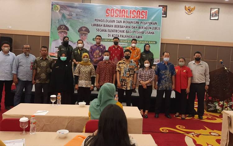 Dinas Lingkungan Hidup Palangka Raya Sosialisasikan Sistem Pelaporan Limbah B3
