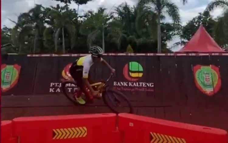 Hari Ini Atlet Sepeda Dijadwalkan Tes Trek Sirkuit UCI MTB