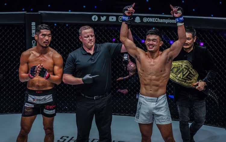 Christian Lee Rebut kembali Sabuk Juara Kelas Ringan ONE Championship