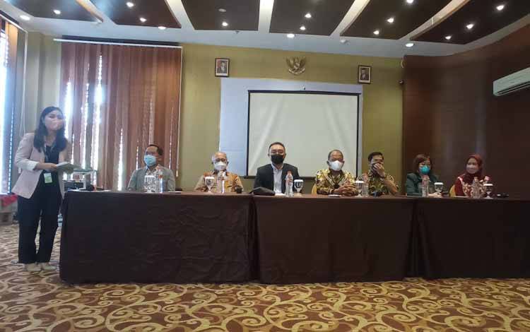 Bekerja Sama dengan IDI Kobar, SMC RS Telogorejo Gelar Seminar Update Terkini Jantung dan Bedah Syaraf