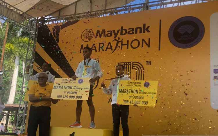 Rikki Simbolon Raih Juara Marathon Nasional Perdana di Bali