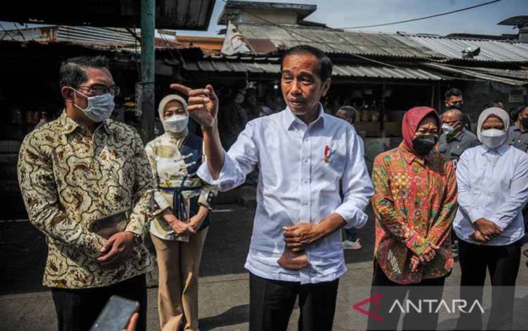 Jokowi Sebut Harga Telur Ayam akan Turun 2 Pekan ke Depan