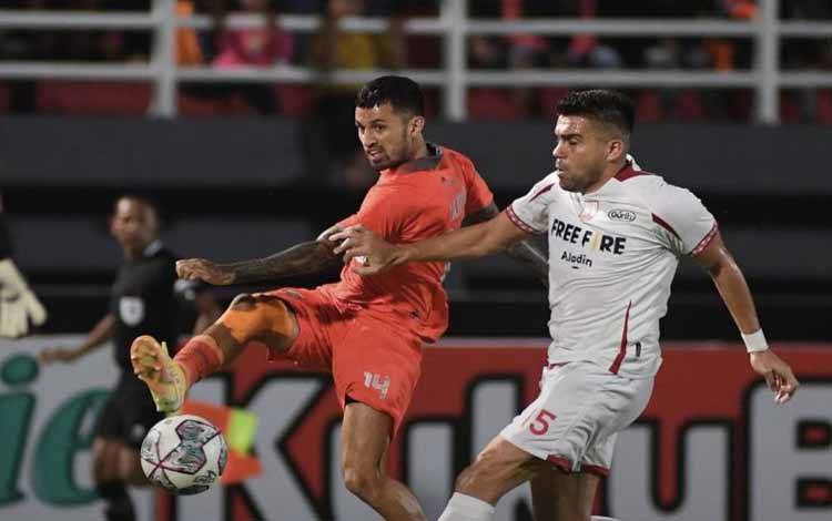 Borneo FC Taklukkan Persis Solo 2-1