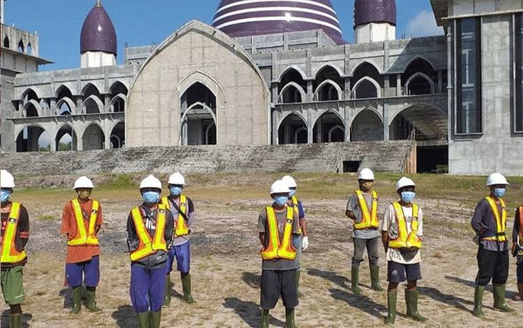 Proyek Masjid Kubah Kecubung Diharapkan Cepat Selesai