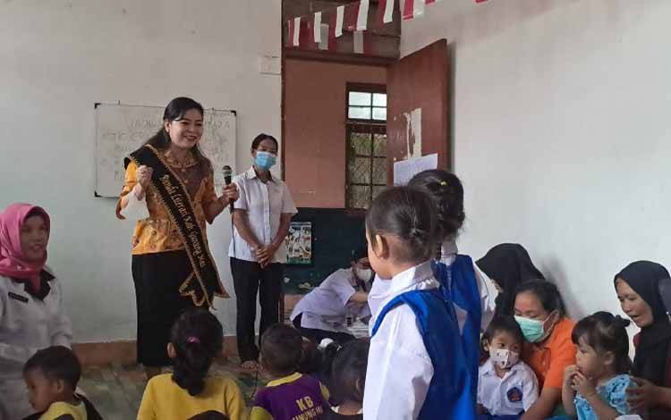 Bunda Literasi Gunung Mas: Diharapkan Keluarga Jadi Kunci Membangun Kemampuan Literasi