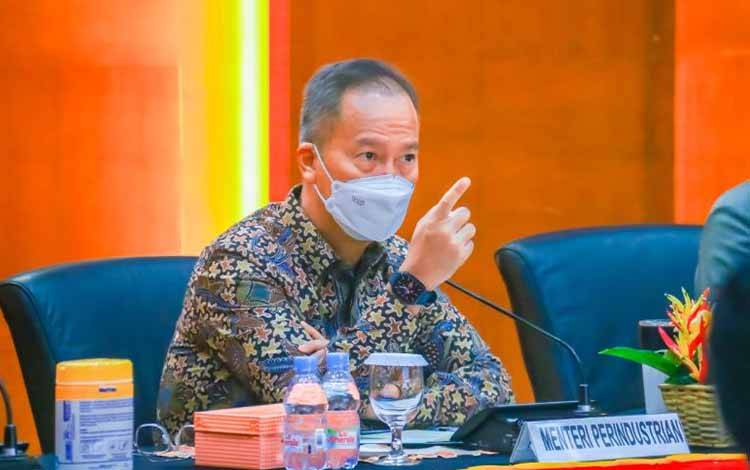 Menperin Beberkan Dampak Tantangan Global Bagi Industri Nasional
