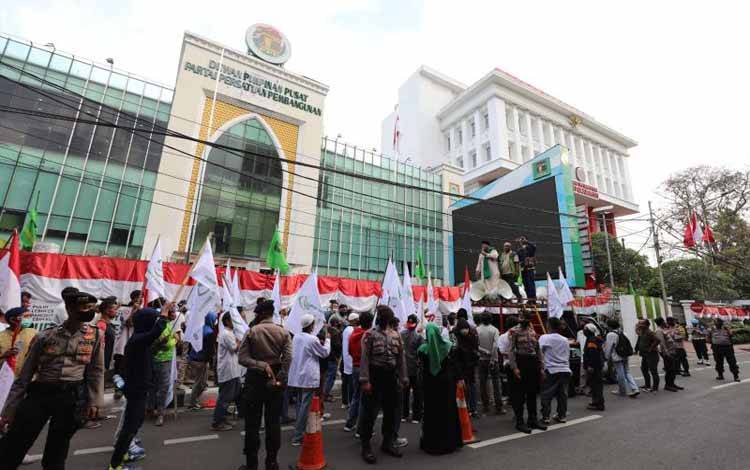 FKPP Tuntut Suharso Monoarfa Mundur dari Ketum PPP