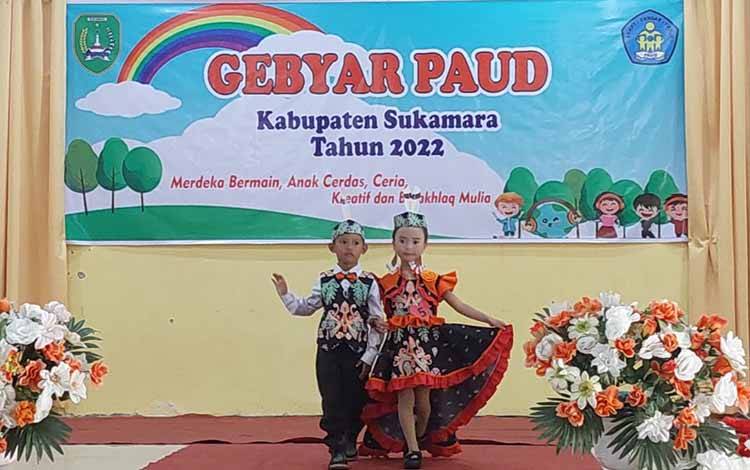 Bunda Paud Sukamara: Peran Orang Tua Penting Bagi Masa Depan Anak
