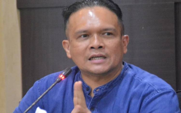 Kenaikan BBM Ibarat Menelan Bara Api, Padat Karya Solusinya