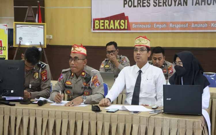 Polres Seruyan ikuti Rakor Evaluasi Pelayanan Publik 2022