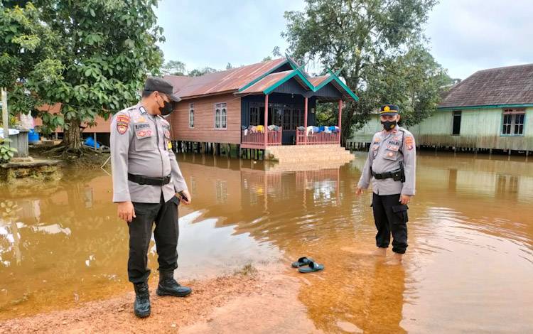Warga Pangkut Diminta Waspada Meski Banjir Mulai Surut