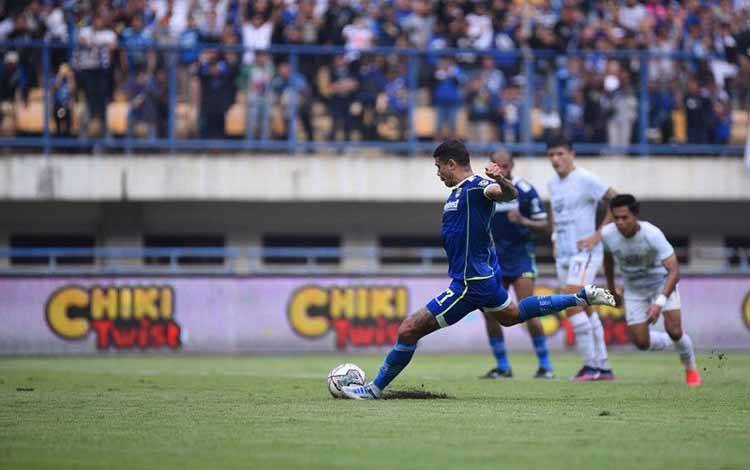 Ciro Alves Dedikasikan Gol Pertama untuk Bobotoh