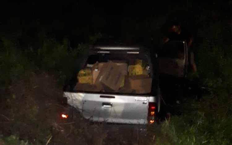 Akibat Mendahului Kendaraan di Depannya, Mobil Tabrak Motor, 2 Orang Tewas