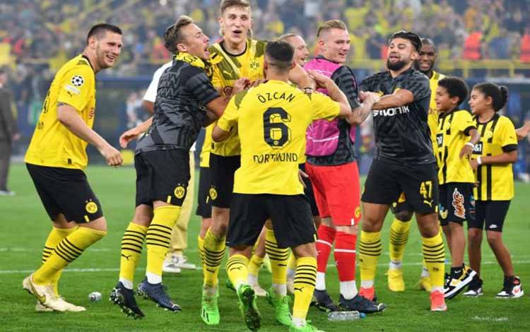 Dortmund Telan Copenhagen 3-0