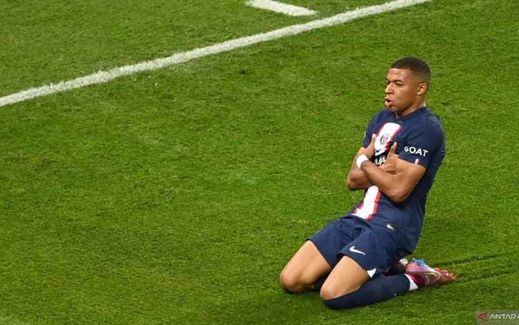 Selebrasi Kylian Mbappe setelah mencetak gol Paris Saint-Germain dalam pertandingan Grup H Liga Champions lawan Juventus pada 7 September 2022. ANTARA/AFP/ALAIN JOCARD