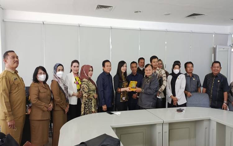 DPRD Kapuas Kunker ke Kemendagri Konsultasi Pedoman Pengelolaan Keuangan Daerah
