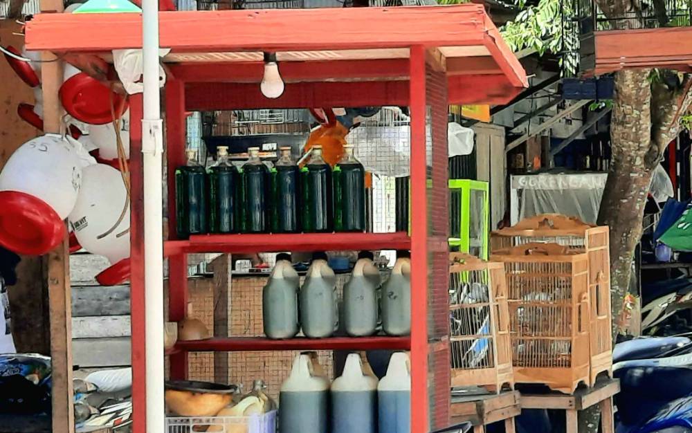 Dampak BBM Naik, Pertalite Eceran di Pelosok Desa Mencapai 14 Ribu Per Liter