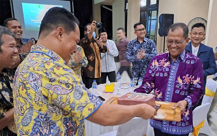 Bupati Lamandau Gelar Pisah Sambut Kajari Lamandau di Rujab