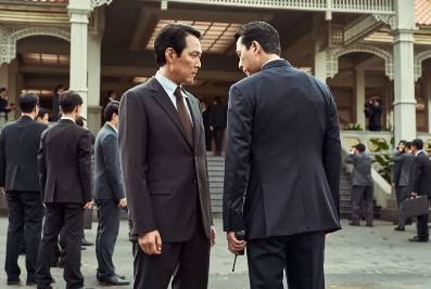 Mengulas "Hunt" Film Pertama Lee Jung Jae Sebagai Sutradara