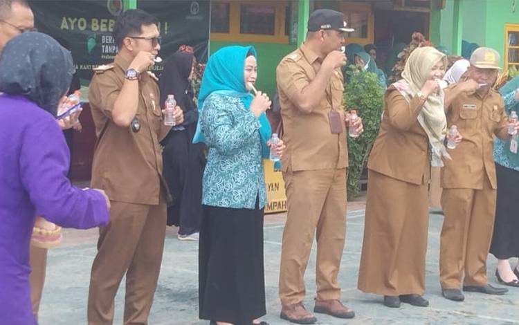 Ketua TP PKK Seruyan Hadiri Peringatan HKGN Tahun 2022 !?
