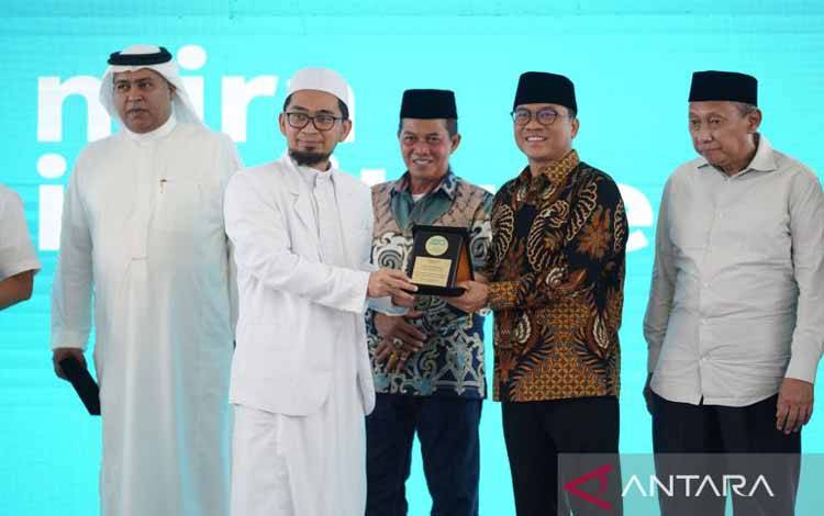 Wakil Ketua MPR Yandri Susanto Tolak Tegas Upaya Penghapusan Madrasah