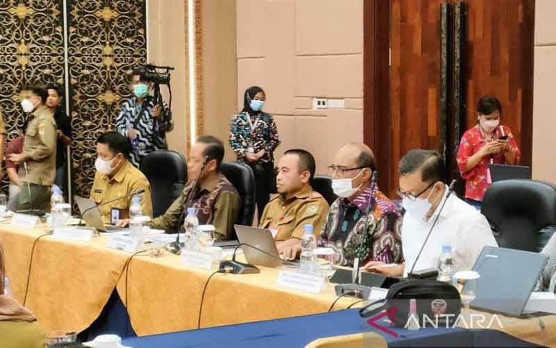Loka karya II penyusunan renja FOLU Net Sink 2030 Kalteng di Palangka Raya, Selasa (13/9/2022). (FOTO : ANTARA/Muhammad Arif Hidayat)