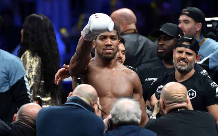 Anthony Joshua Terima Syarat Tarung Lawan Tyson Fury