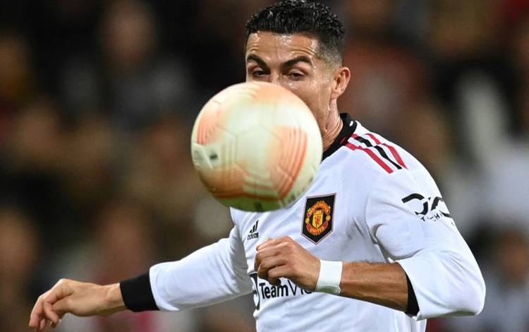 Striker Manchester United Cristiano Ronaldo saat beraksi dalam pertandingan Grup E Liga Europa antara Sheriff dan Manchester United di Stadion Zimbru di Chisinau, Moldova, 15 September 2022. (AFP/DANIEL MIHAILESCU)