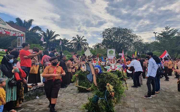 Ratusan Siswa-Siswi Turut Meriahkan Pesta Siaga