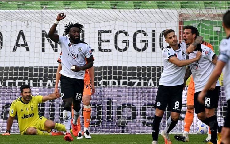 Torino Gagal Salip Juventus, Spezia Lompat Peringkat