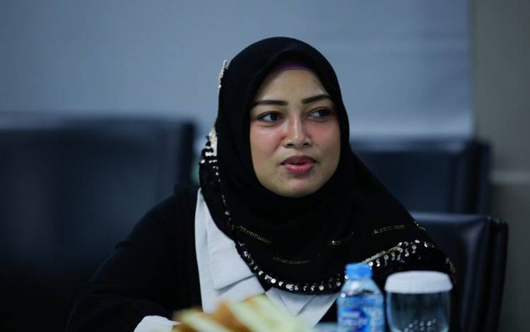 Mantan lifter Indonesia Citra Febrianti dalam pertemuan dengan Komite Olimpiade Indonesia (KOI) di Jakarta (6/7/2022). (ANTARA/HO-NOC Indonesia)