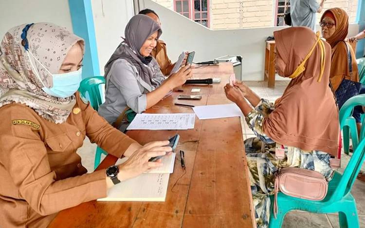 2.300 KPM di Lamandau Terima BPS dan BLT BBM