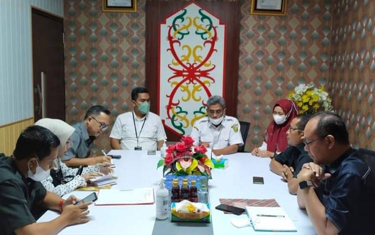 Kunjungan kerja Komisi C DPRD Palangka Raya ke Komisi Dinas Pendidikan. (FOTO: ISTIMEWA)