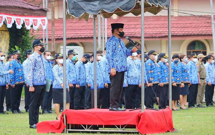 Bupati Barito Timur Sampaikan 4 Poin Penting saat Apel Gabungan SOPD